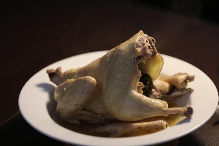 暑天进补—清蒸童子鸡