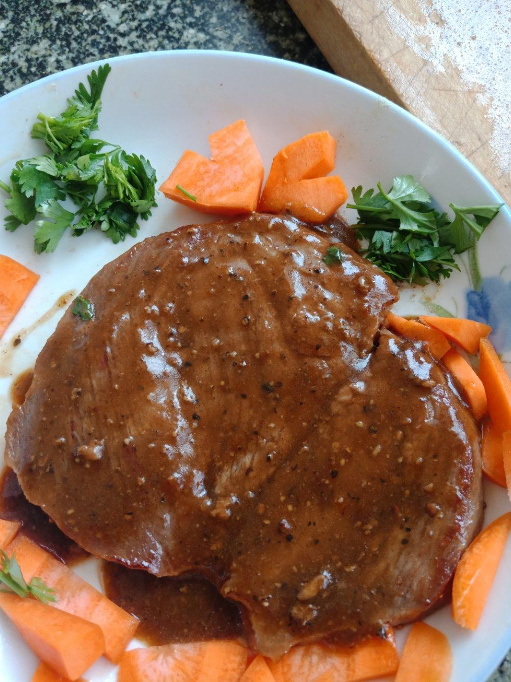 不会出错的牛排！附酱汁做法～