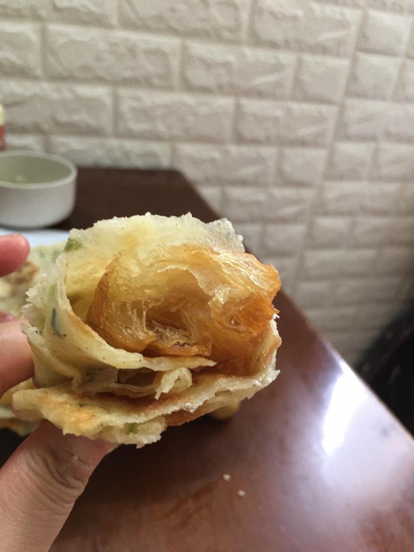 葱花大饼、蓬松柔软又简单的大葱烙饼