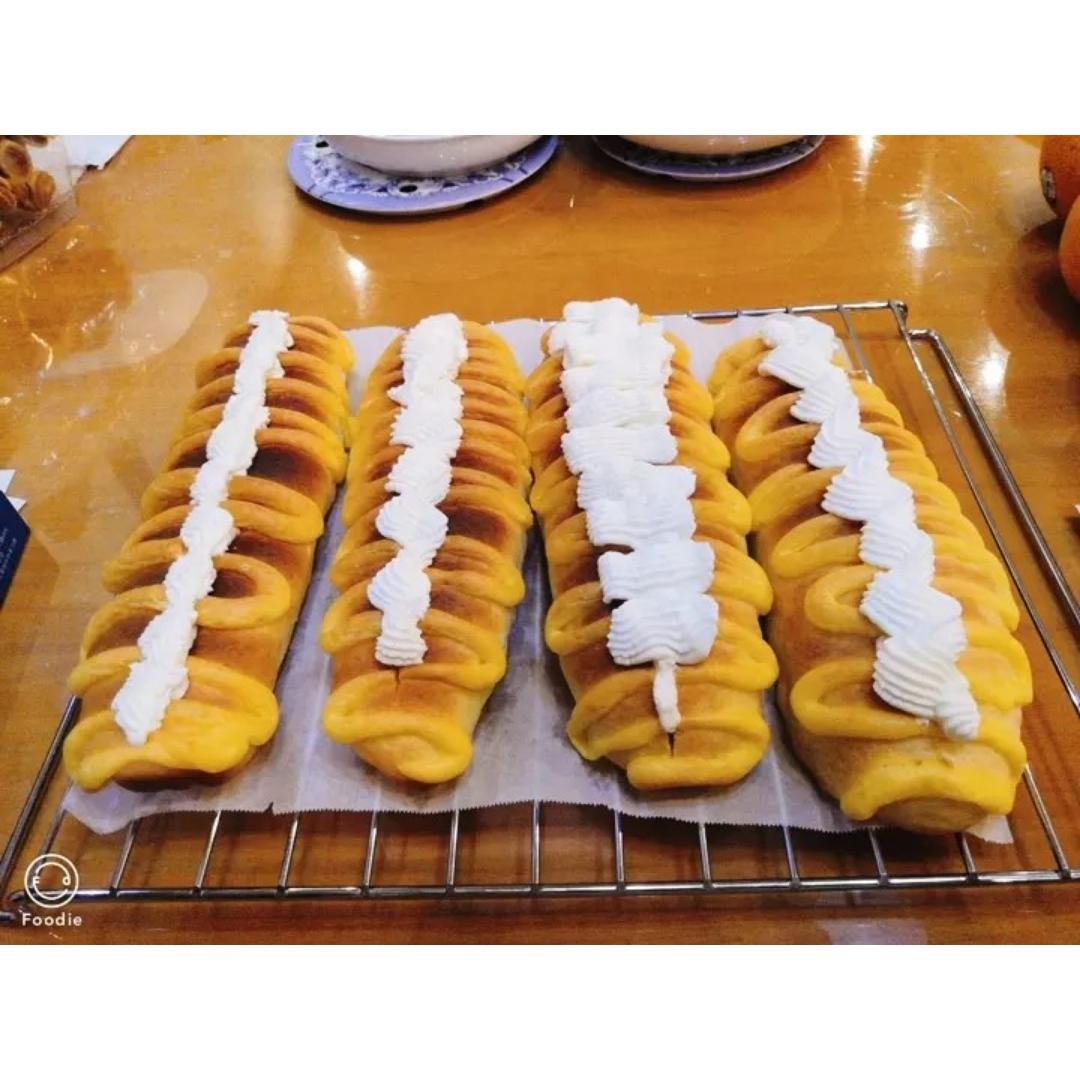 毛毛虫面包