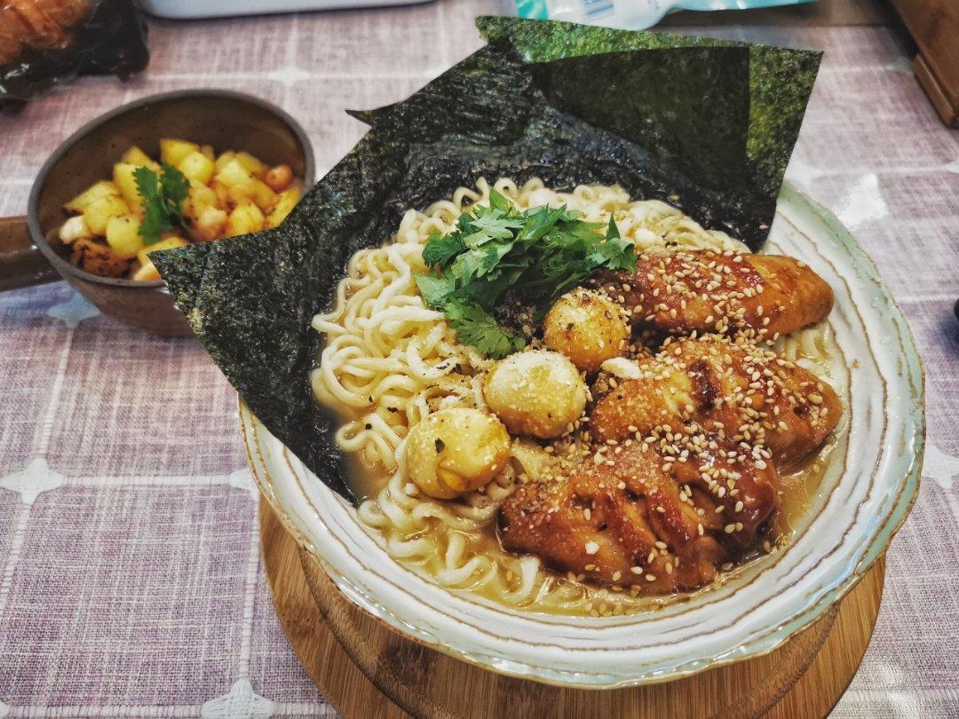 日本豚骨拉面