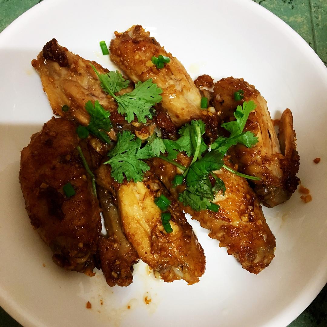 蒜香鸡翅