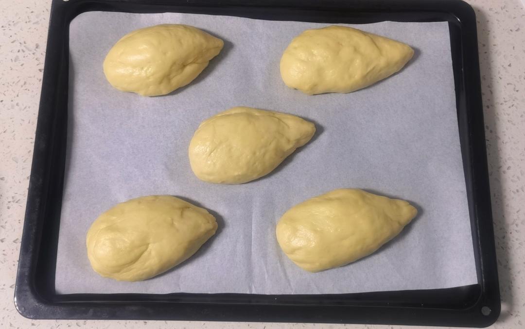 蒜香火腿（热狗）肠面包