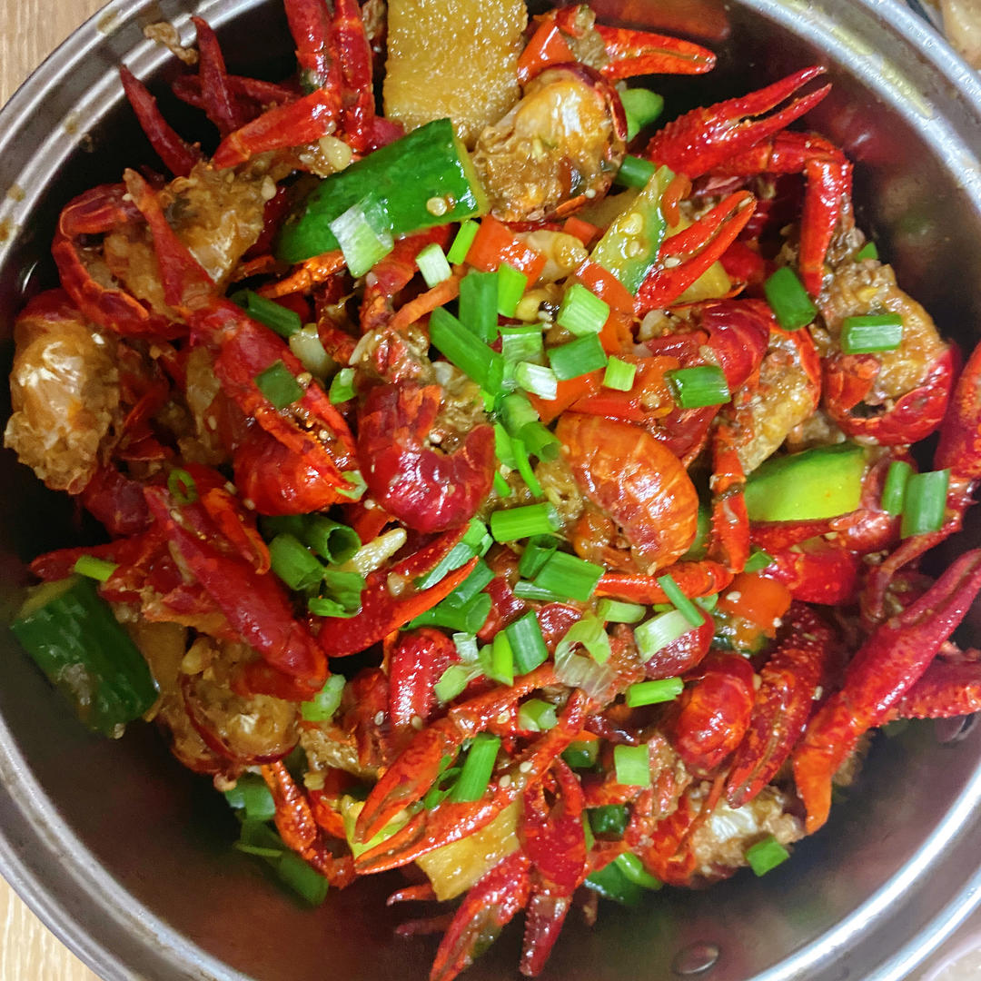 香辣小龙虾（用火锅底料）