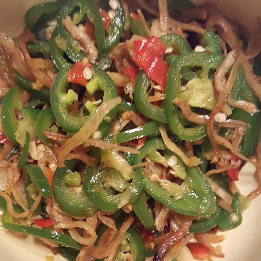 🌶️辣椒炒小鱼干🐟