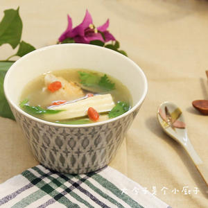 秋冬美人汤 | 三文鱼豆腐汤的做法 步骤7