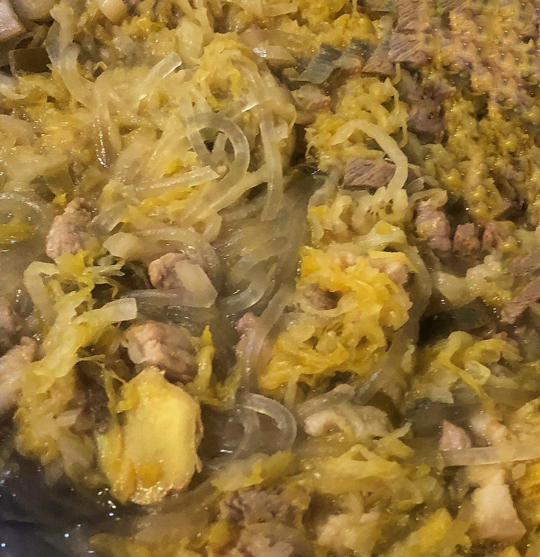 东北酸菜猪肉炖粉条