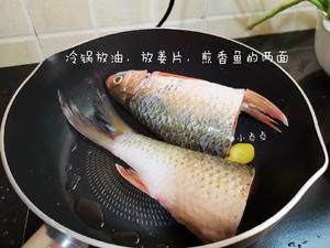 粉葛赤小豆鲮鱼汤，清热下火，祛湿润燥的做法 步骤6