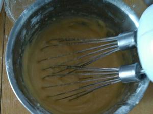 低糖少油的玉米面蛋糕的做法 步骤4