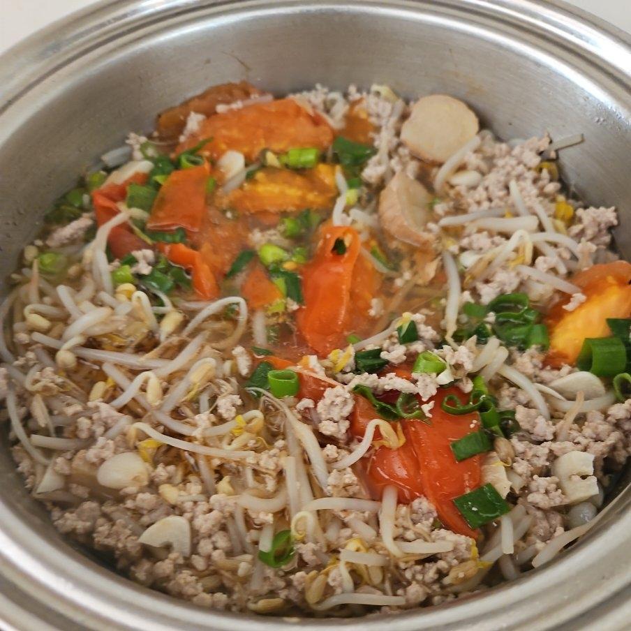 绿豆芽肉末汤
