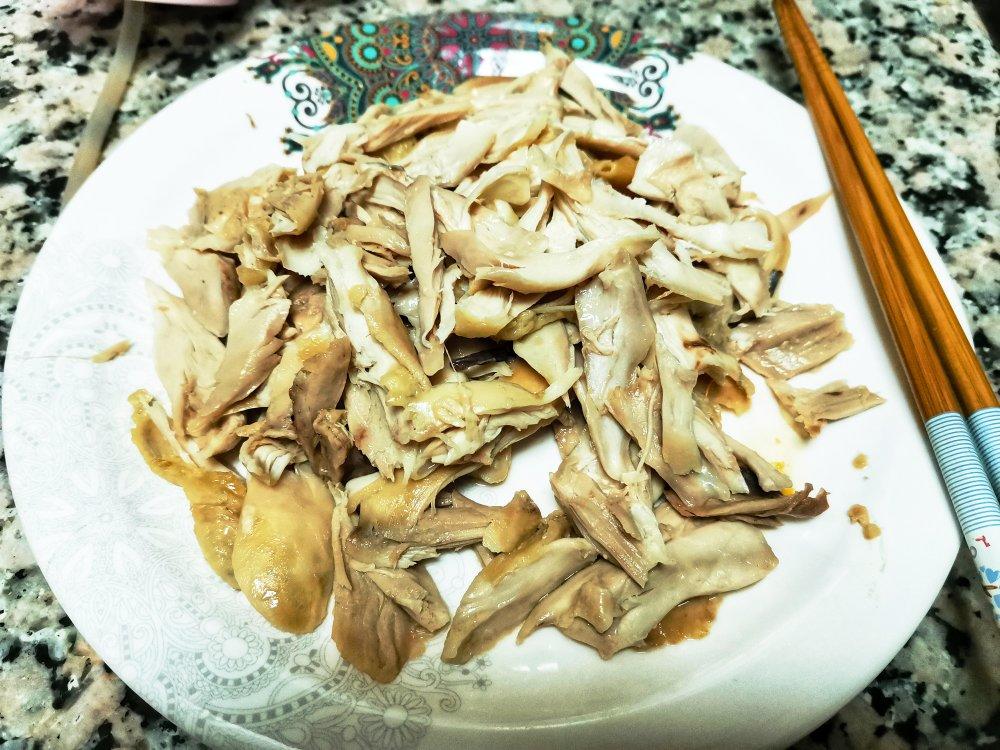 只有盐和鸡的                        盐焗鸡(懒人电饭锅版)