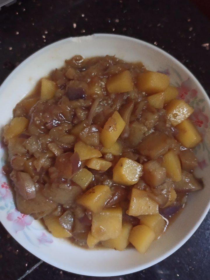 土豆炖茄子(东北菜)
