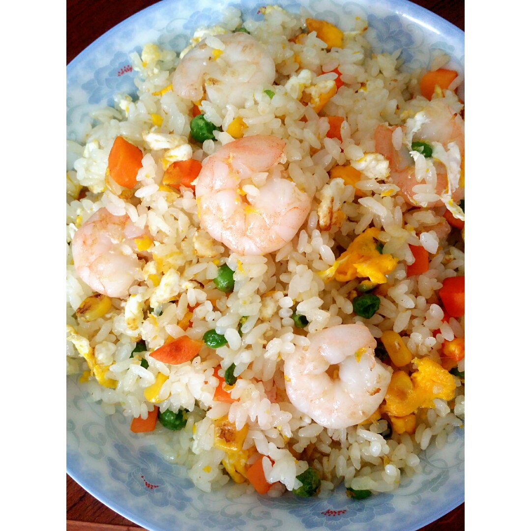 虾仁炒饭