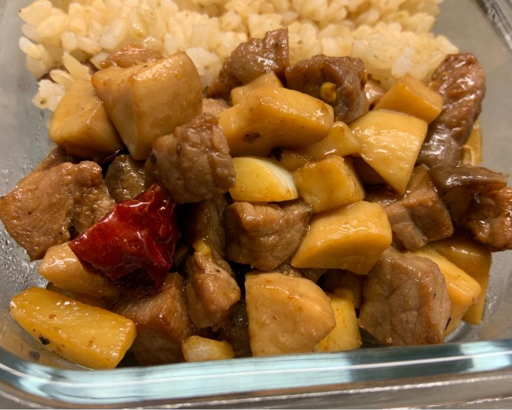 家常菜~杏鲍菇烧牛肉粒