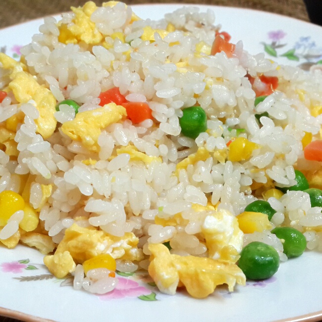 家常蛋炒饭
