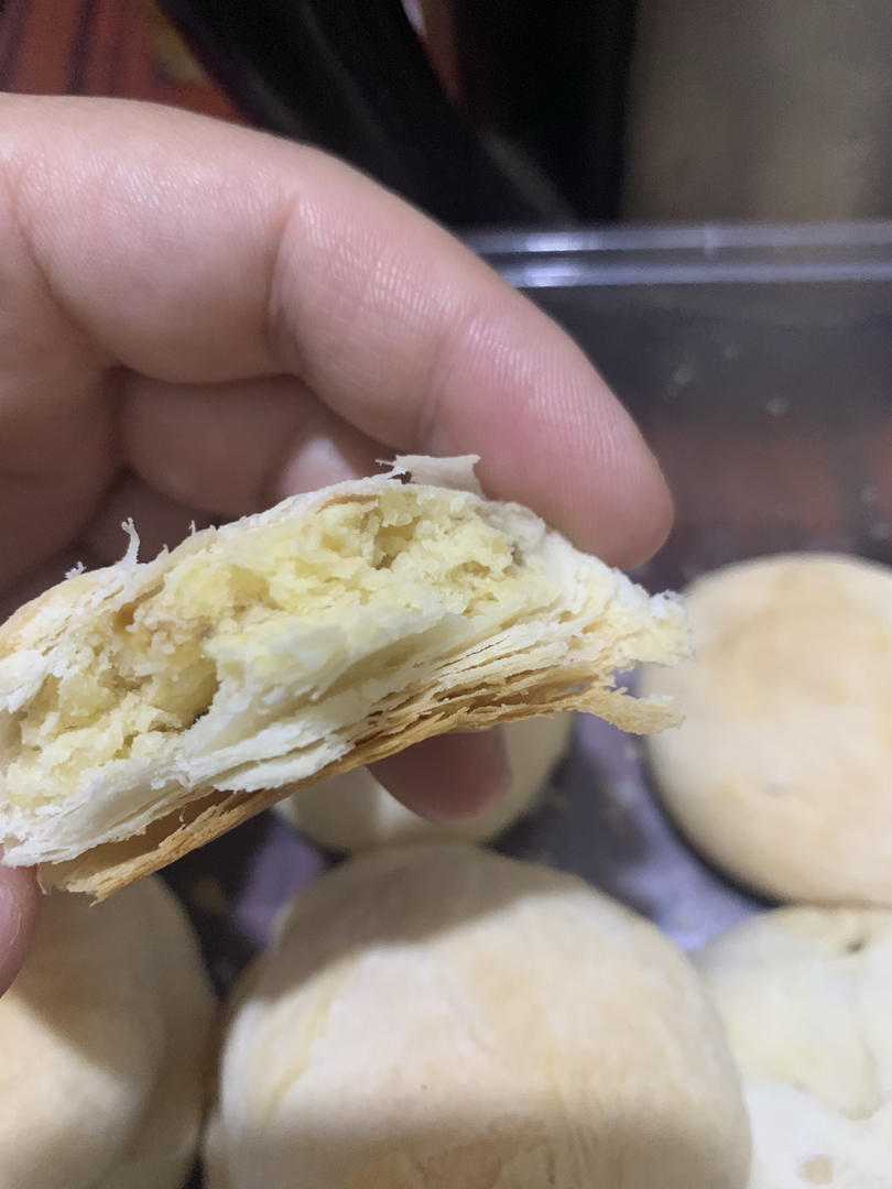 酥皮绿豆饼   酥得掉渣渣