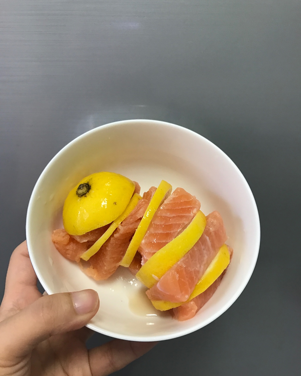 宝宝辅食：蓬松好吃又营养的三文鱼松