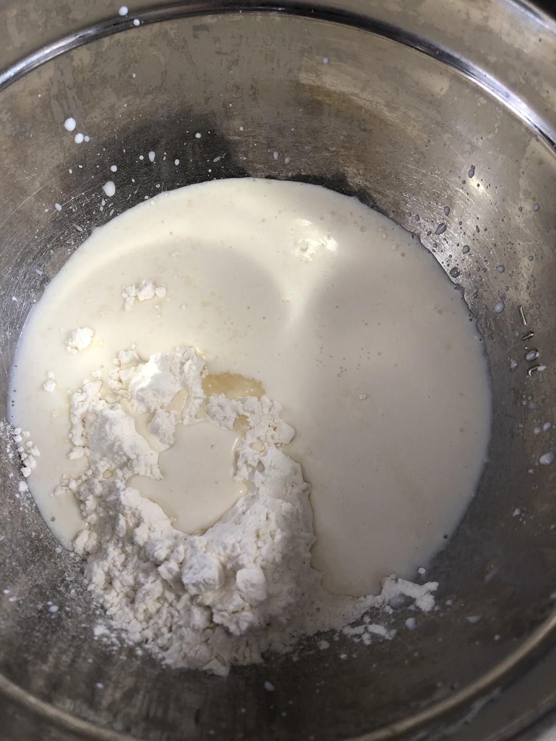 纯奶手撕吐司的做法 步骤1