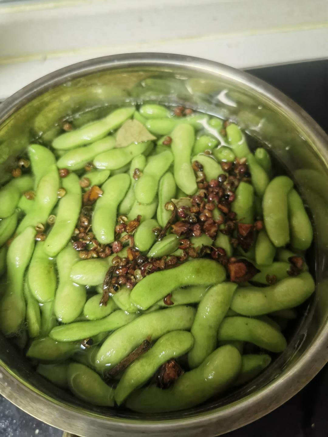 煮毛豆—不会变色版