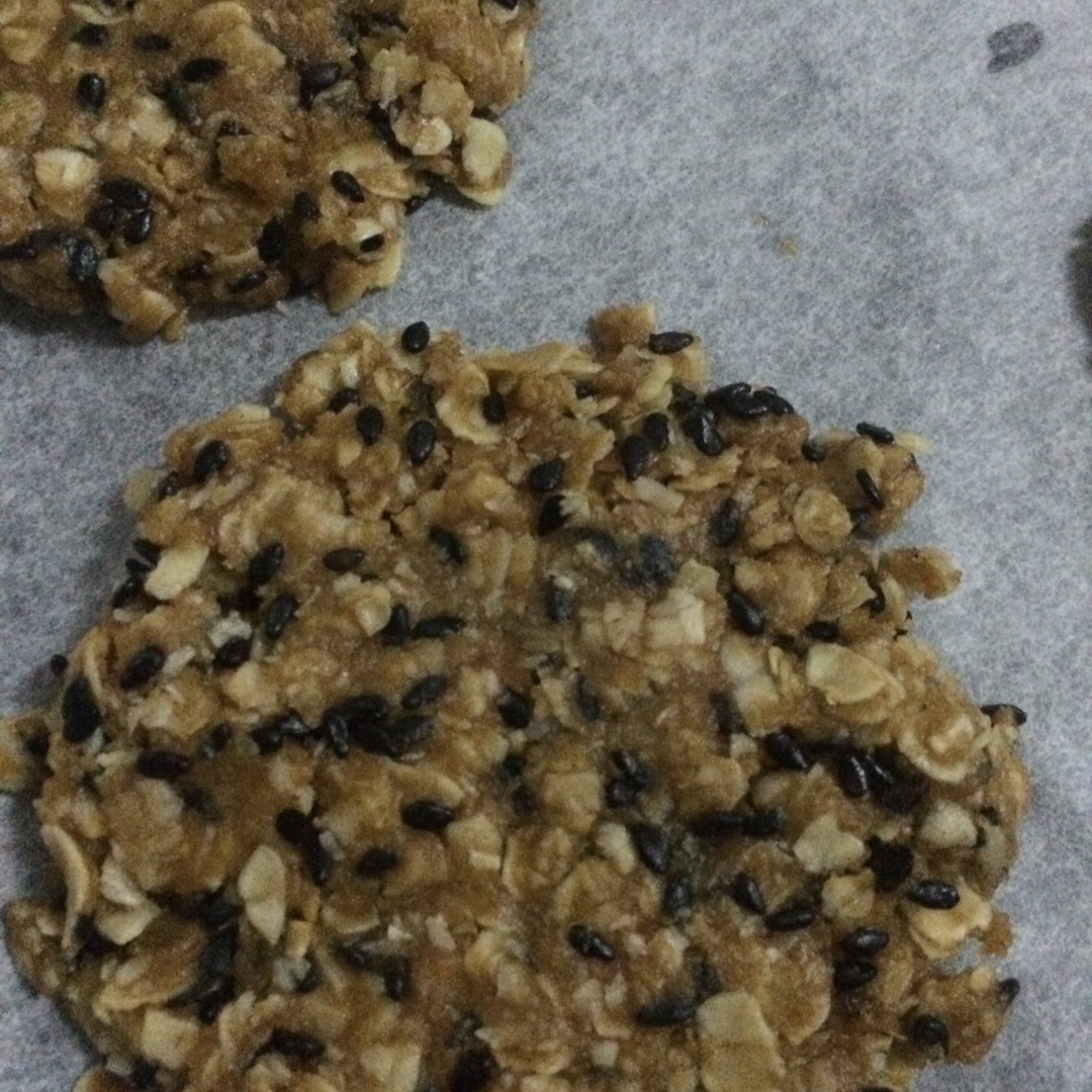 黑芝麻燕麦高纤饼干（无添加，另含植物油减脂配方）