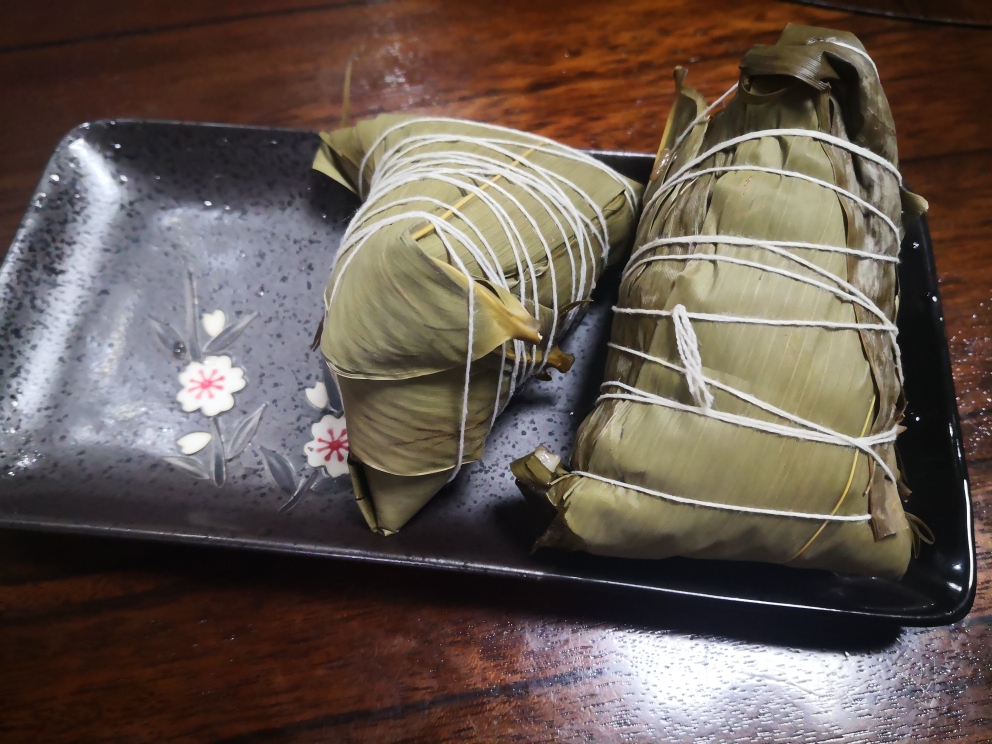 红豆蜜枣粽的做法
