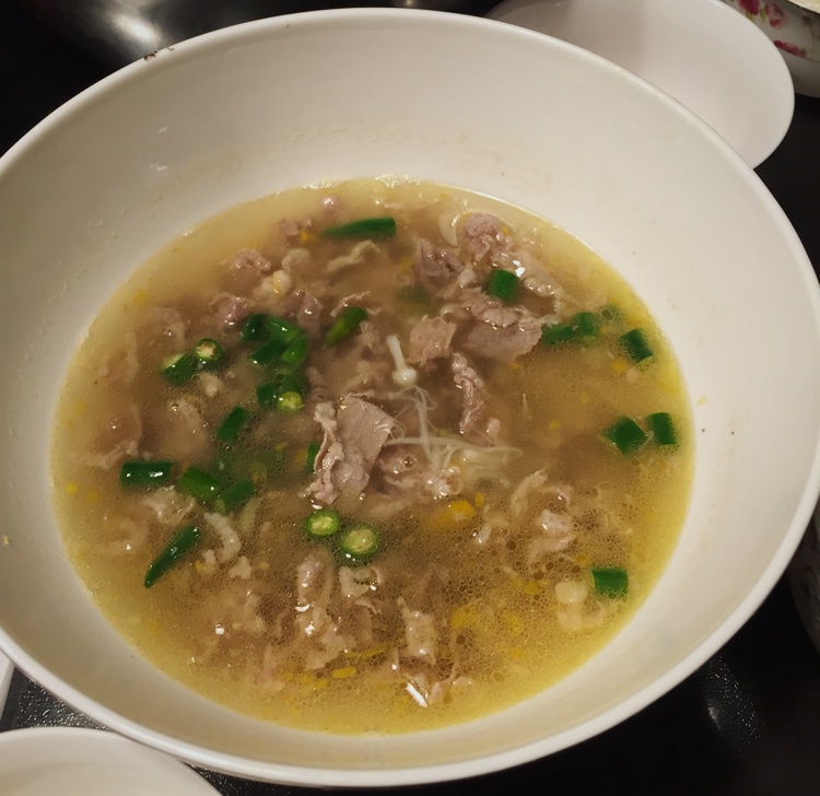 酸汤肥牛