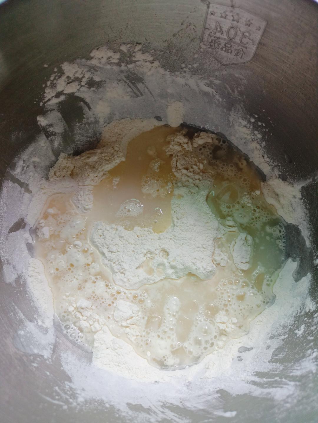 纯奶手撕吐司的做法 步骤1