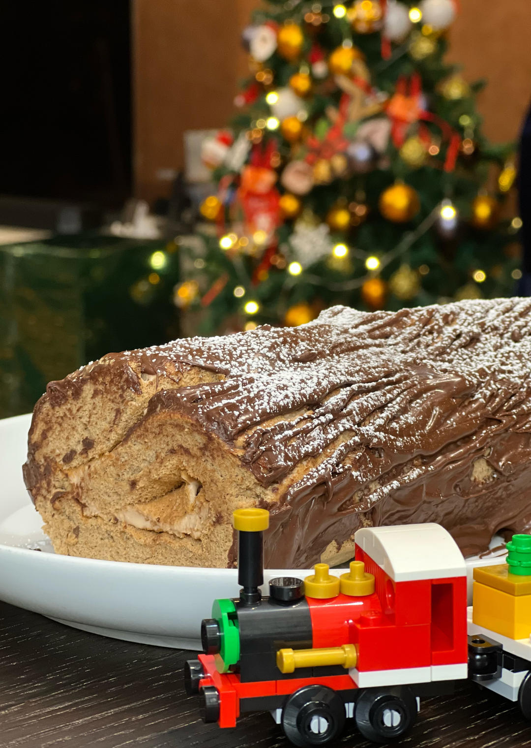 圣诞树根蛋糕卷