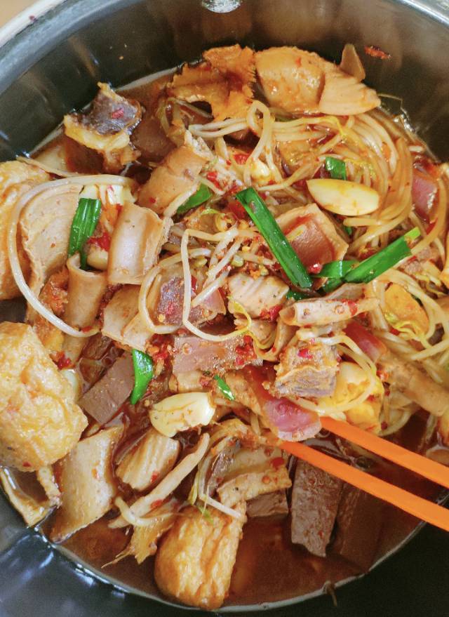 麻辣鲜香的水煮牛肠
