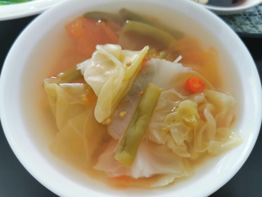 凯里酸汤菜(夏日开胃快手菜)的做法