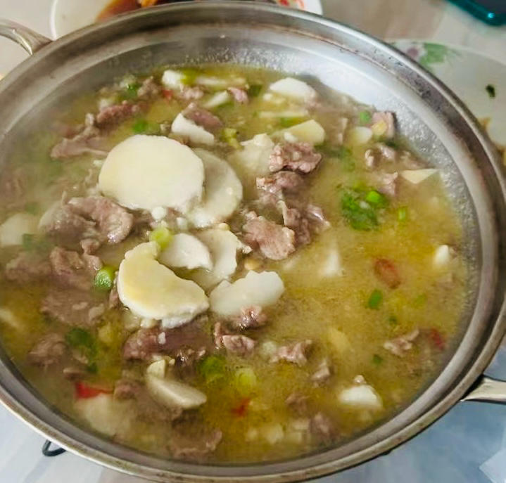 芋头牛肉汤-爽辣开胃