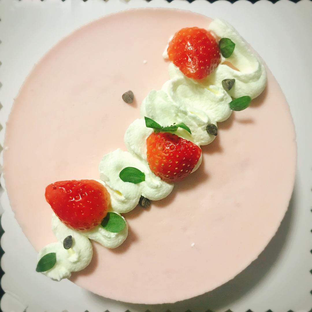 草莓慕斯