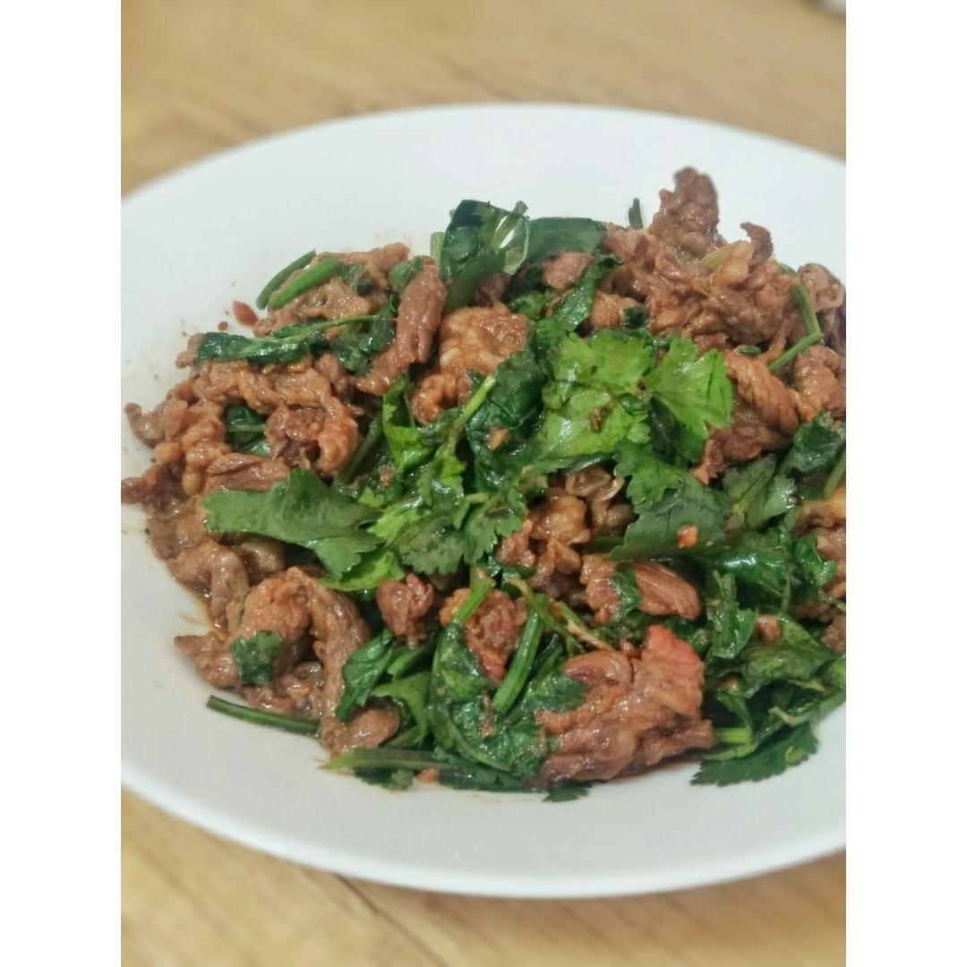 香菜拌牛肉