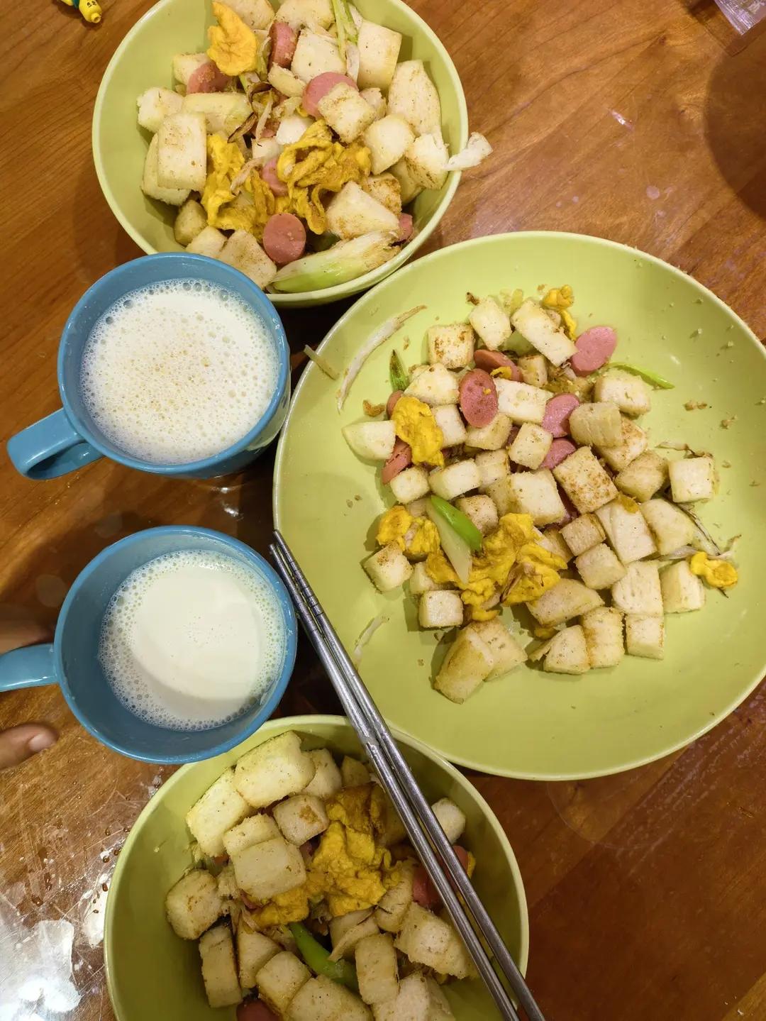 鸡蛋炒馍花