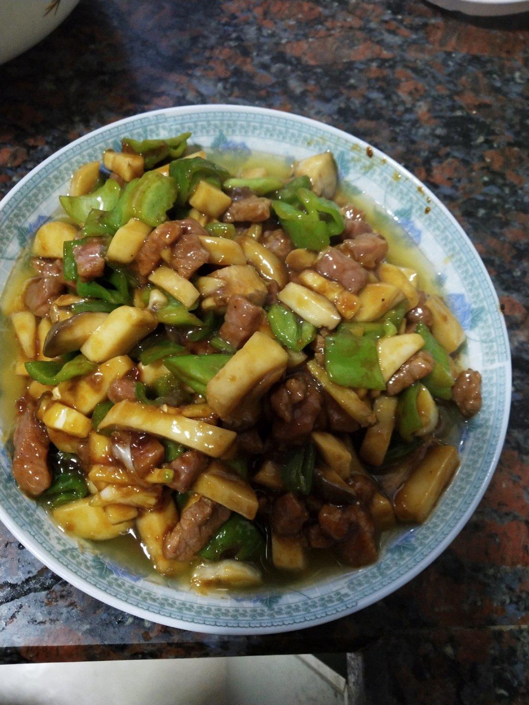 杏鲍菇炒牛肉粒