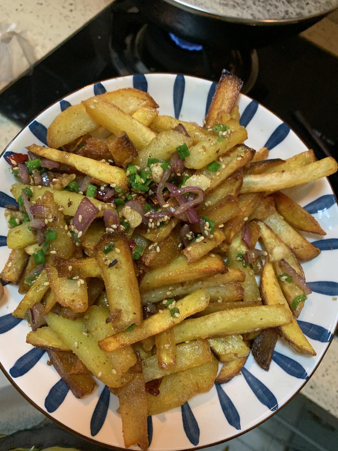 油炸土豆条,经济美味