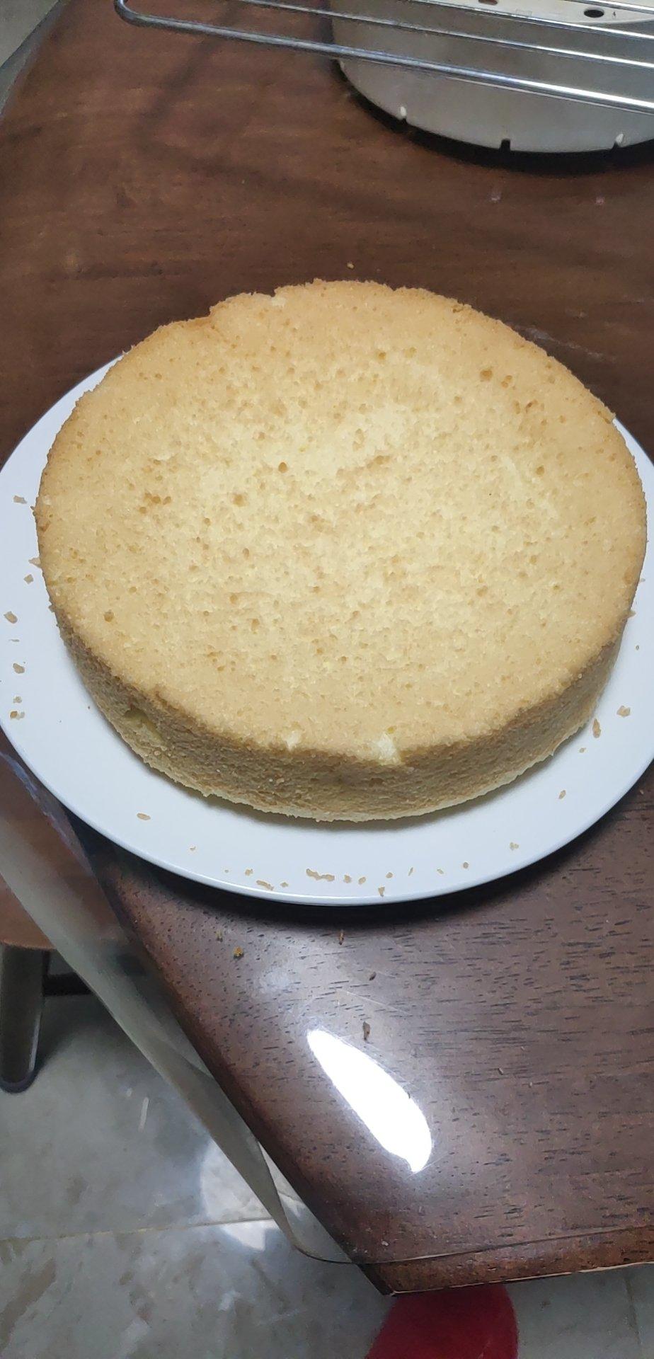 烤箱做蛋糕（戚风蛋糕的做法）