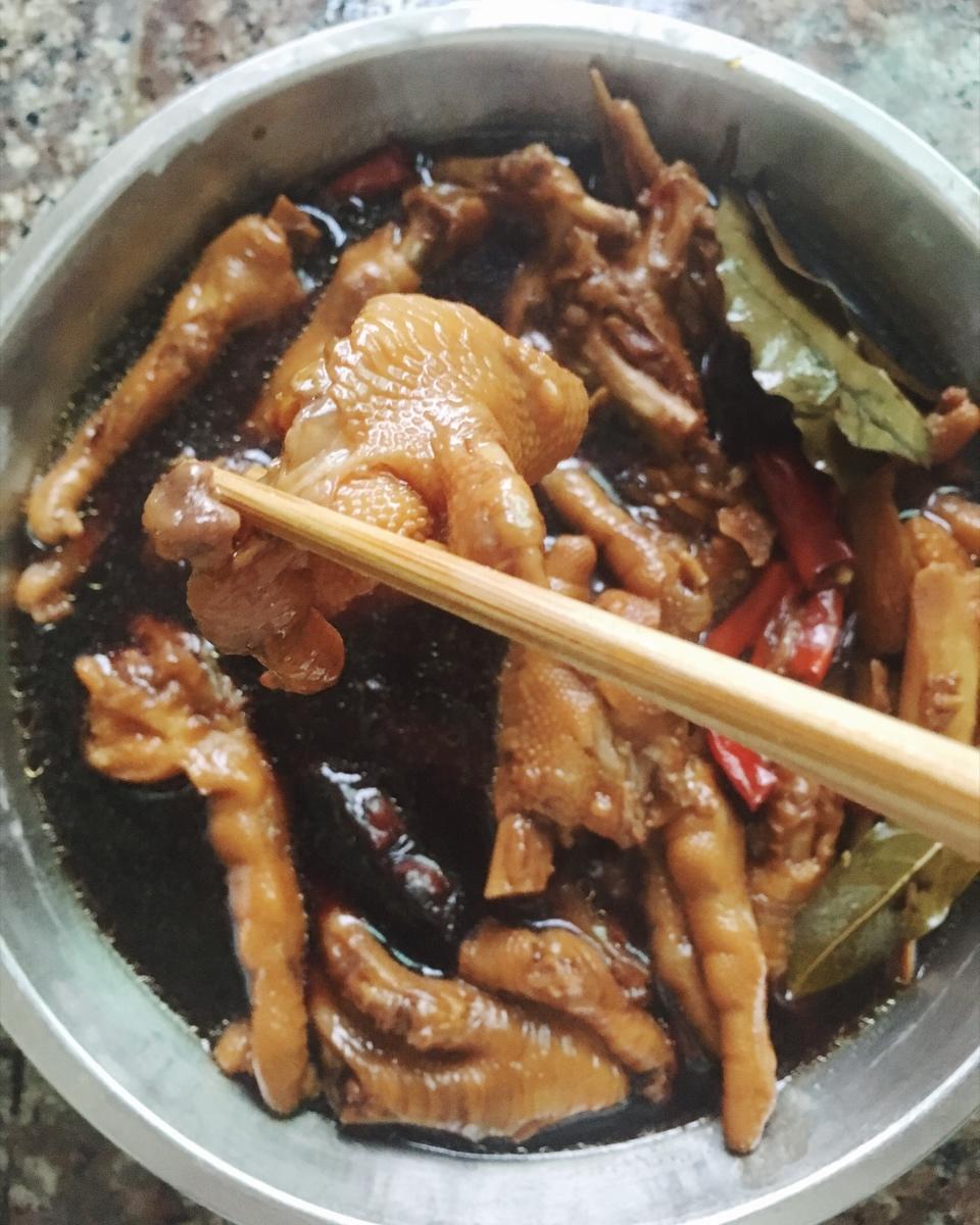 香辣卤鸡爪