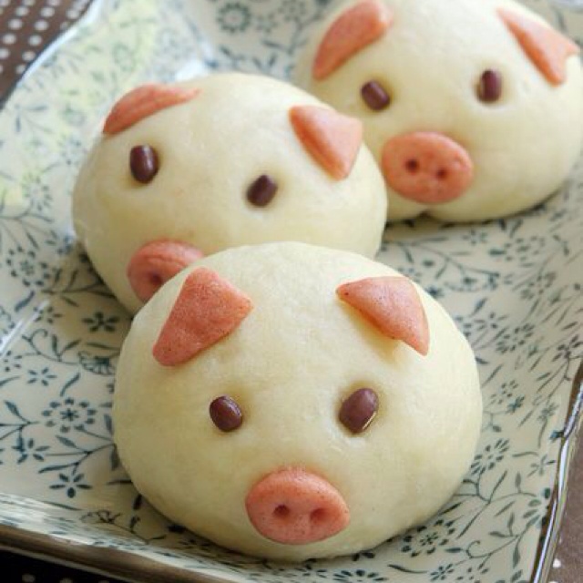 可爱的小猪豆沙包