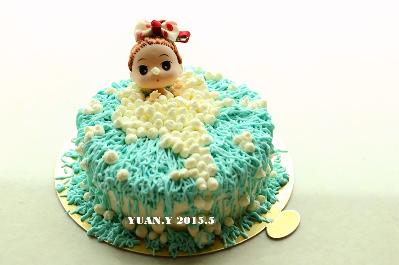 详细步骤制作泡泡浴娃娃蛋糕