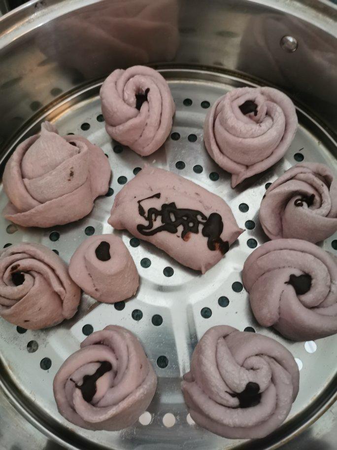 紫甘蓝柠檬玫瑰花馒头