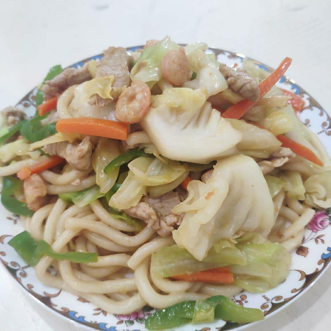 什锦炒乌冬面
