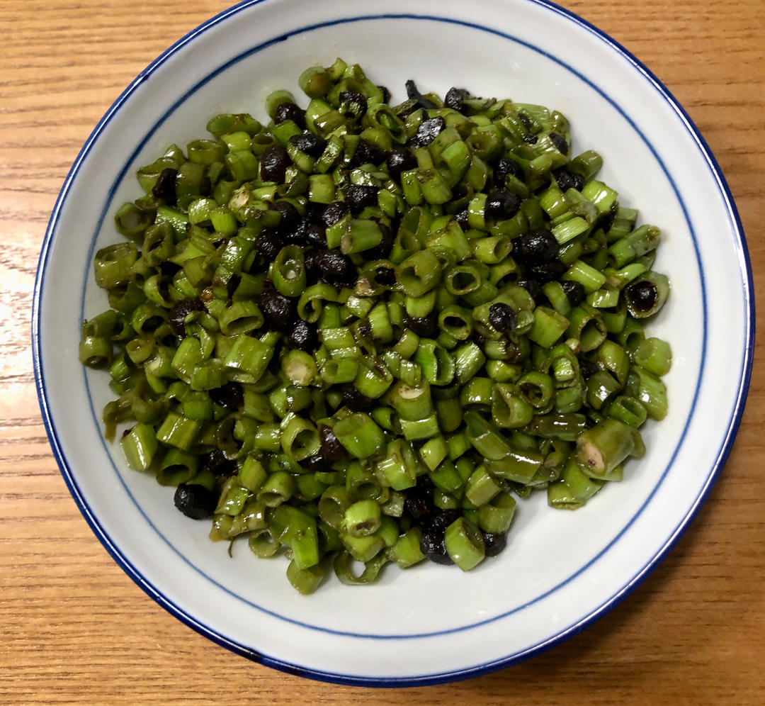 外婆的下饭伴侣：空心菜炒豆豉