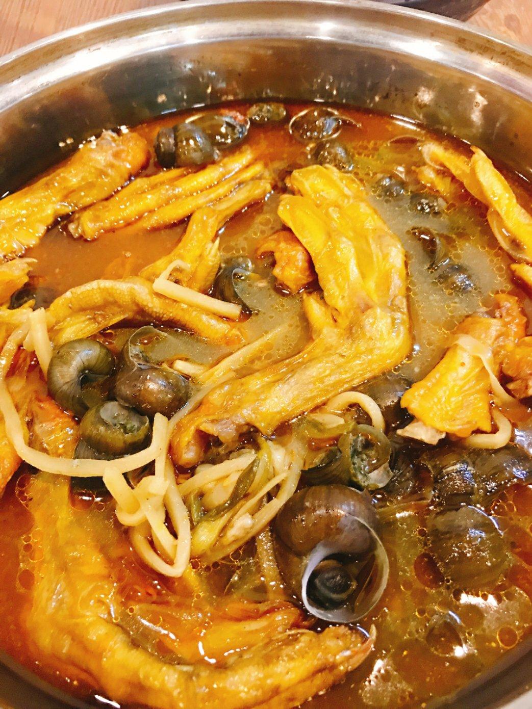 【柳州田螺/螺蛳鸭脚煲图片】怪姐姐的回忆录_下厨房