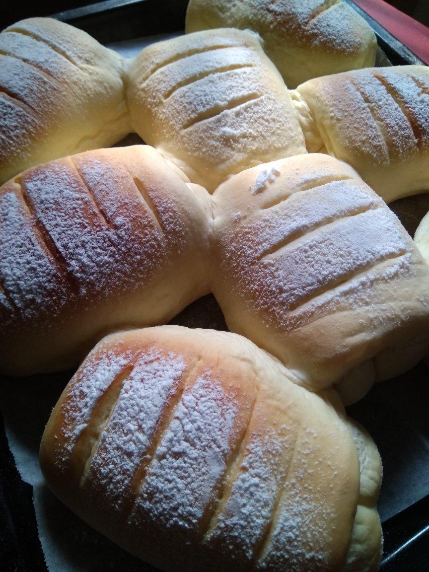 软到不知所措的牛奶卷