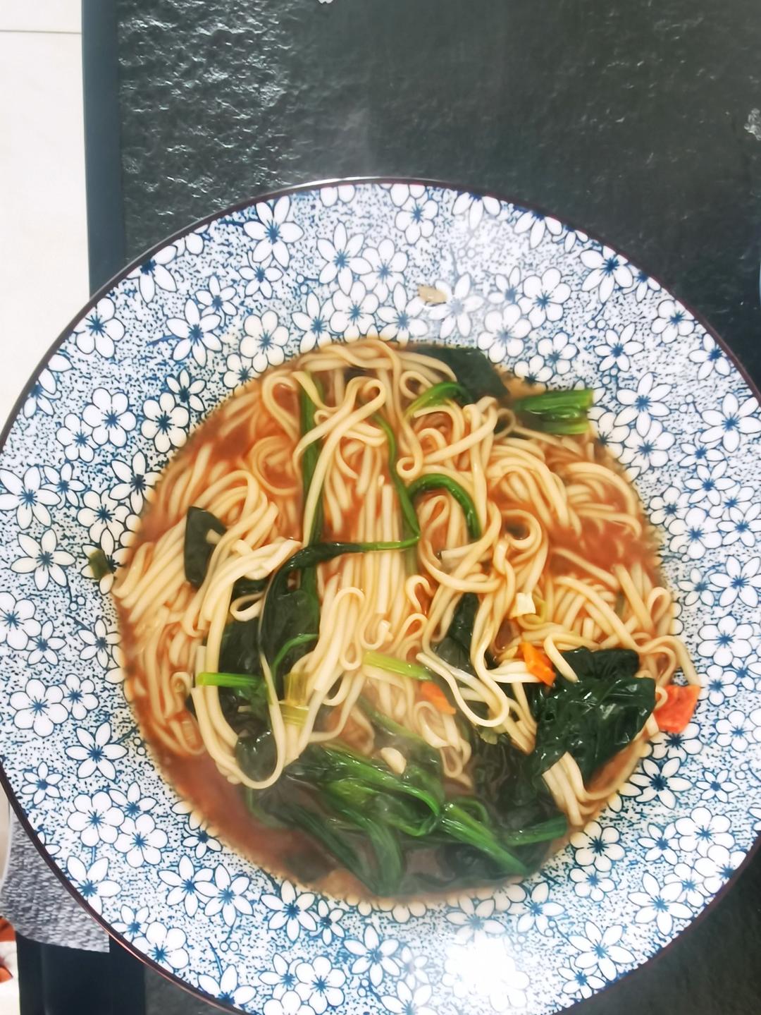 荷包蛋焖面