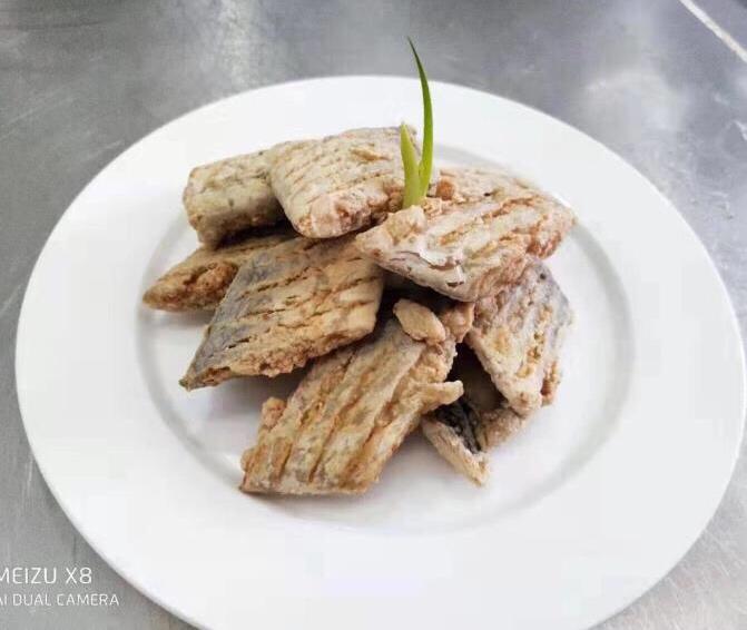 五香卤鸡脚的做法家常做法_五香熏带鱼的家常做法_熏带鱼的家常做法