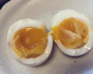 日式半熟味卵版溏心五香茶叶蛋的做法 步骤19