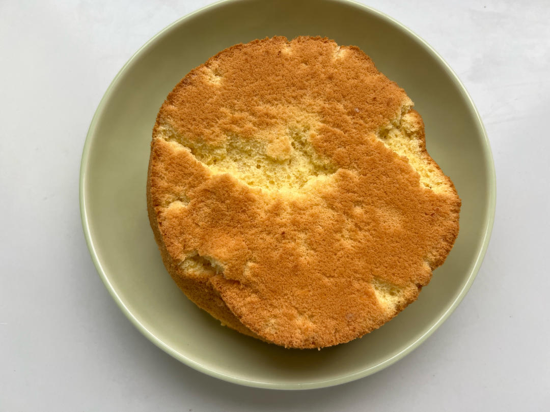 超柔软6寸戚风蛋糕(附8寸配方)零失败 超详细‼️含操作视频