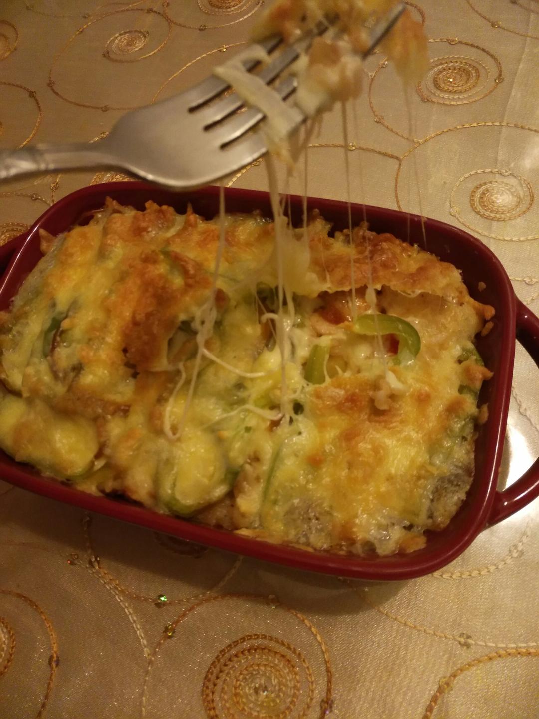 海鲜焗饭 Seafood Fried Rice with Cheesy Topping